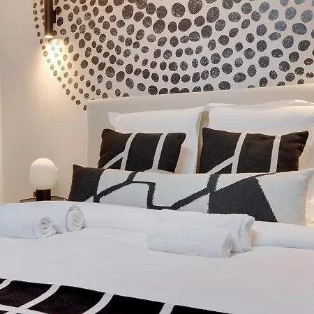 Cozy, Air-conditioned In Appartamento Neuilly-sur-Seine