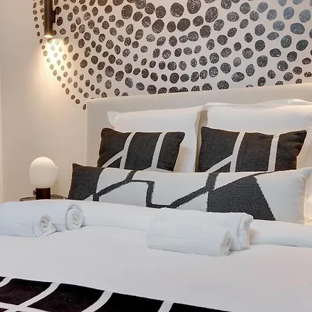 Cozy, Air-conditioned In * Neuilly-sur-Seine