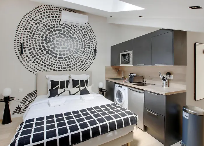 Lägenhet Cozy, Air-conditioned In *